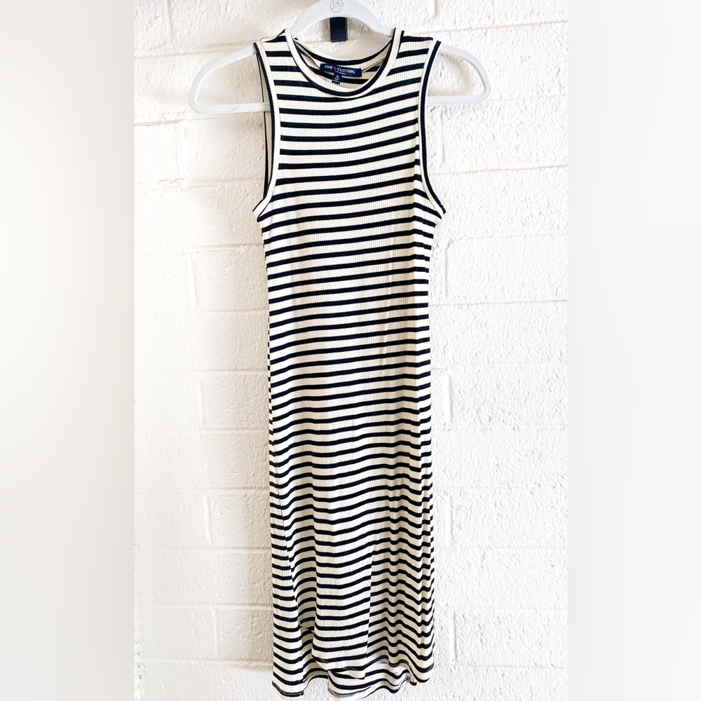 One Clothing LA, ribbed sleeveless striped midi dress, size Small